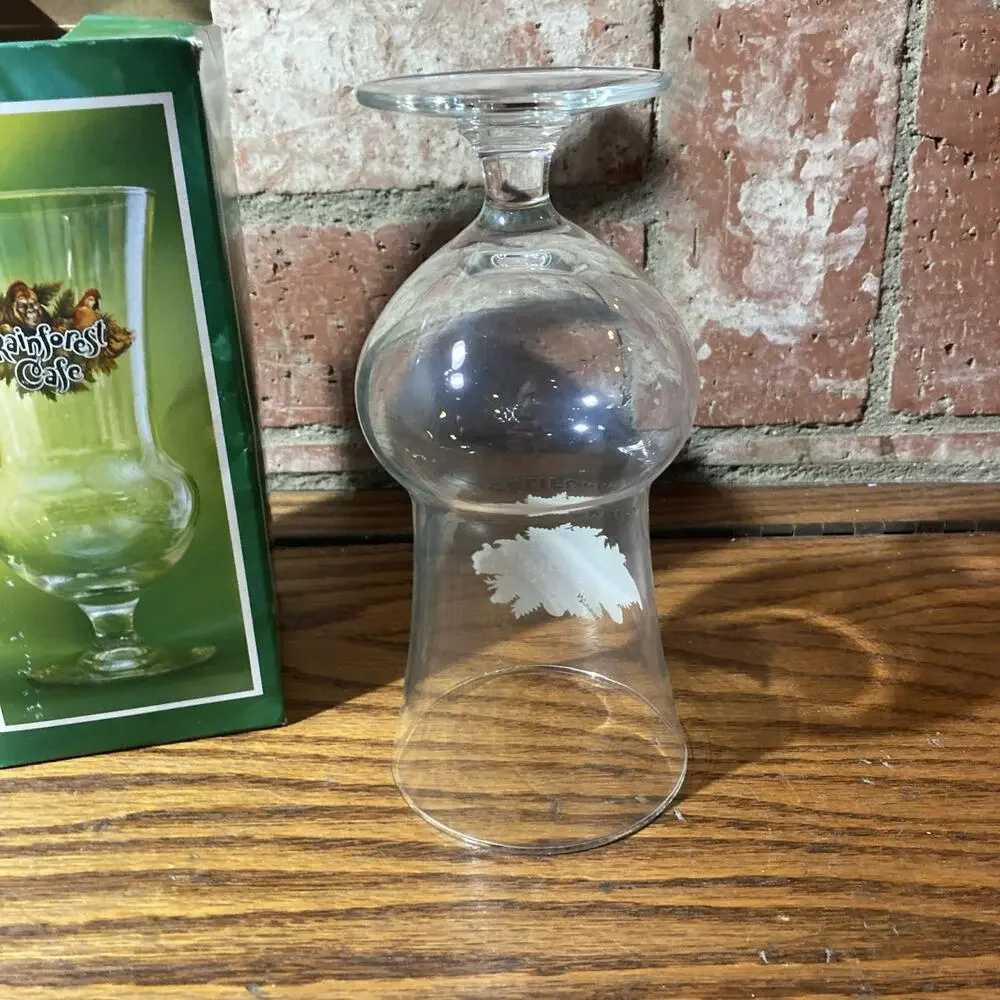 Rainforest Cafe Souvenir Nashville Hurricane Cocktail Glass 8” Tall New!